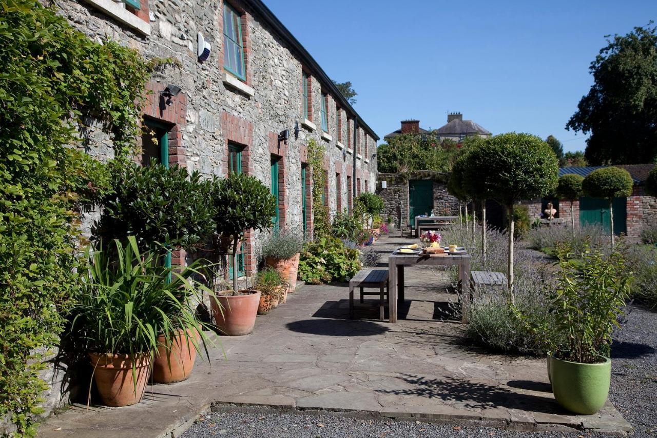 Villa The Stable Yard House At Burtown House & Gardens